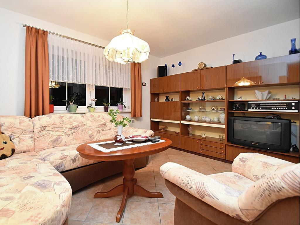 Apartment With Views Of The Ore Mountains Oelsnitz (Erzgebirge) Exterior foto
